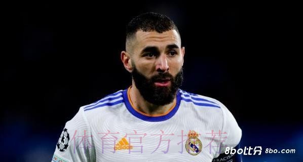 1月22日盗窃本泽马家的窃贼被西班牙警方逮捕 1月22日盗窃本泽马家的窃贼被西班牙警方逮捕